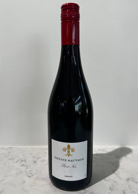 Petite Sauvage Pinot Noir